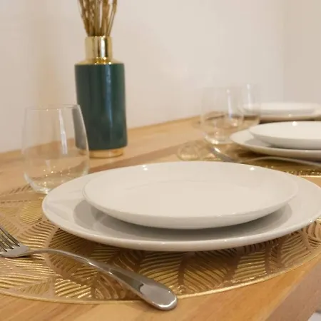 Superbe Design Dore Appartement *
